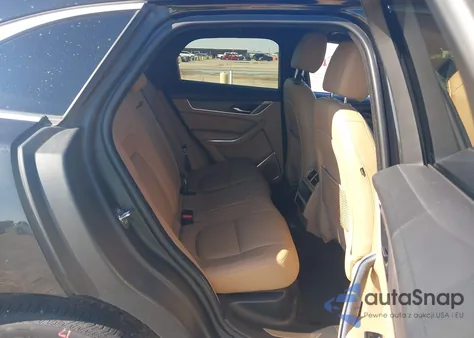 2022 Jaguar F-Pace S P250 Awd Automatic z USA, uszkodzony, nr VIN SADCJ2EX9NA689053